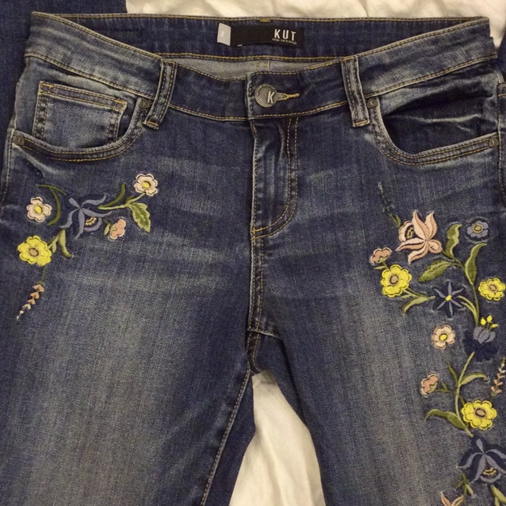 Kut From The Kloth Catherine Boyfriend Embroidered Jean Size 2